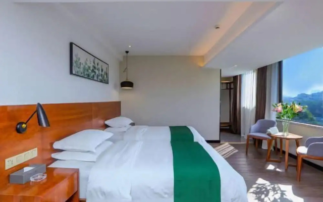 Immersing Hotel Guihu Branch