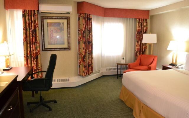 Holiday Inn Express Hotel & Suites Edson, an IHG Hotel