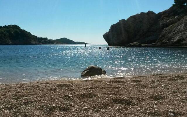 Art Apartment Nearby the sea