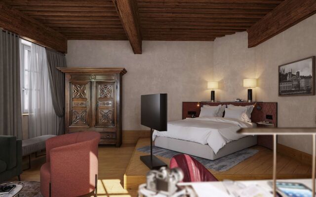 Cour des Loges Lyon, A Radisson Collection Hotel