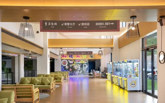 Prince Hotel By Secret Garden