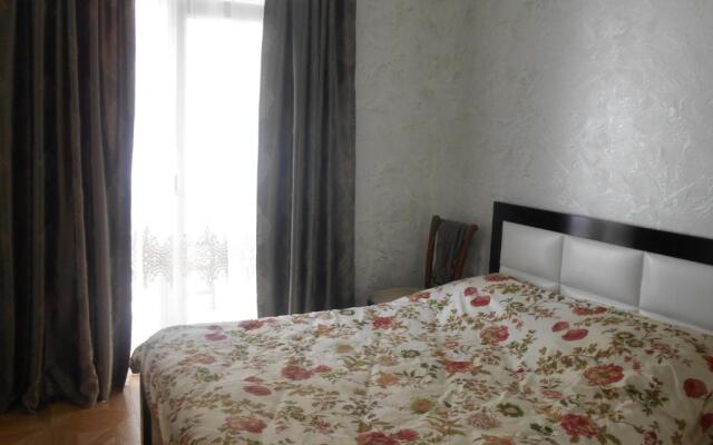Apartment On Gorgiladze 28