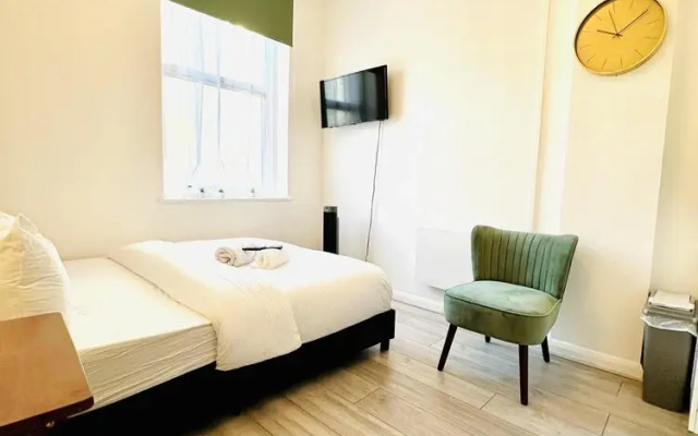 Immaculate 1-bed Studio in London