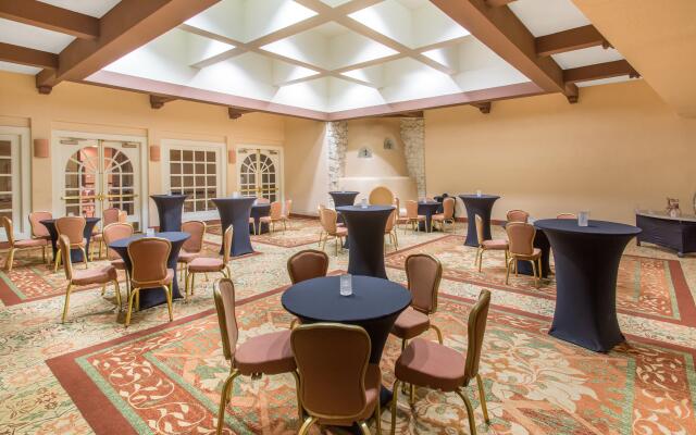 Crowne Plaza Albuquerque by IHG