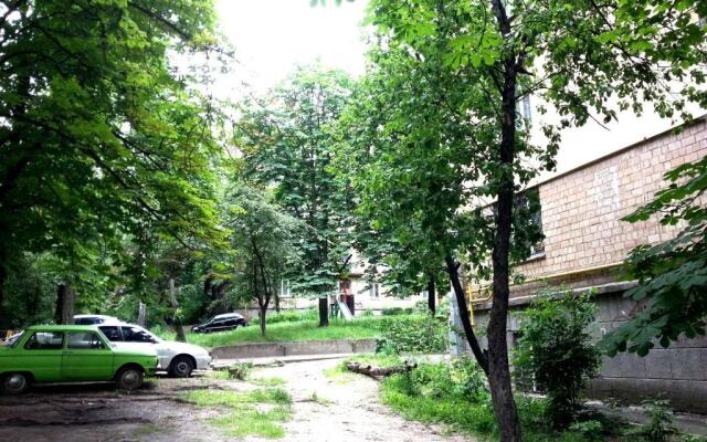 Standard Apartment on Umanskaya