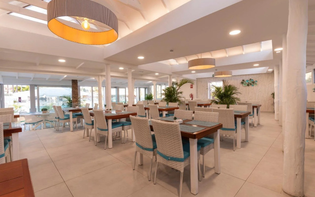 Hotel LIVVO Dunagolf Suites