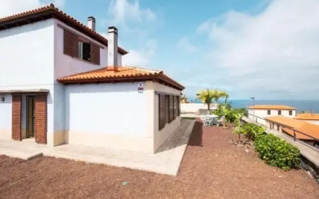 Salitre House