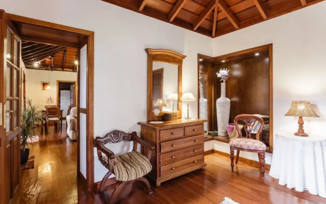 Casa Etna by Isla Bonita