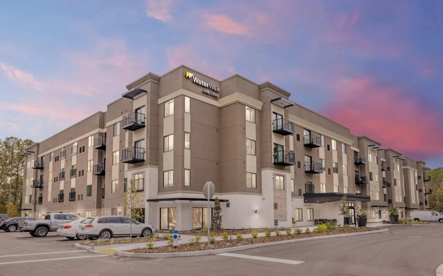WaterWalk Extended Stay by Wyndham Jacksonville Deerwood Pk