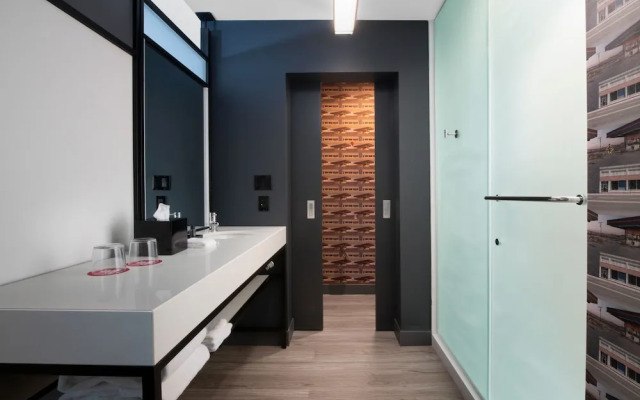 Aloft Hotel McAllen
