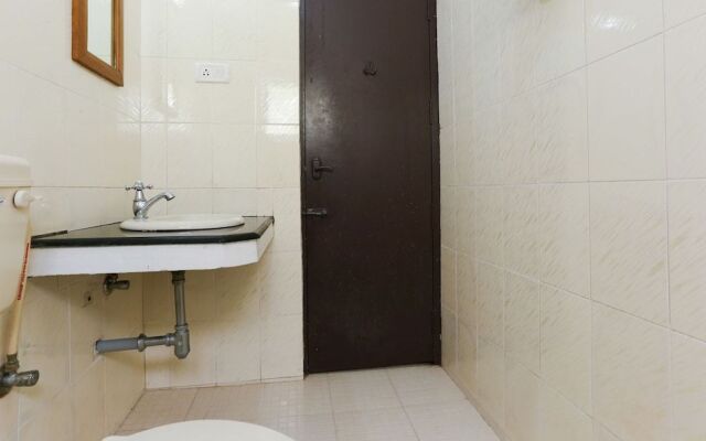 Treebo Hummingbird Nest