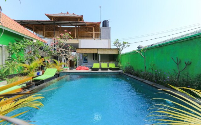 The Green Groves Hostel
