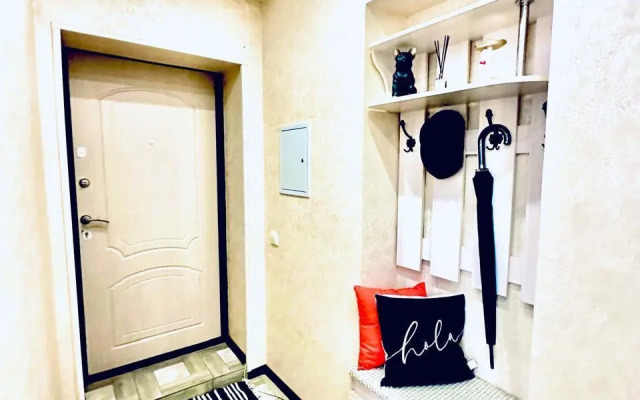 Апартаменты на проспекте Первомайский 60