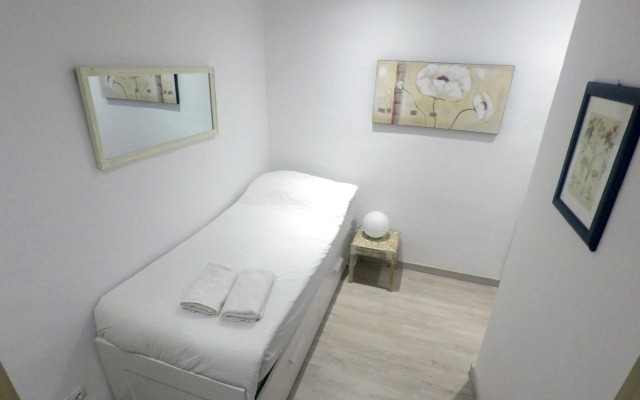 MH Apartments S. Familia