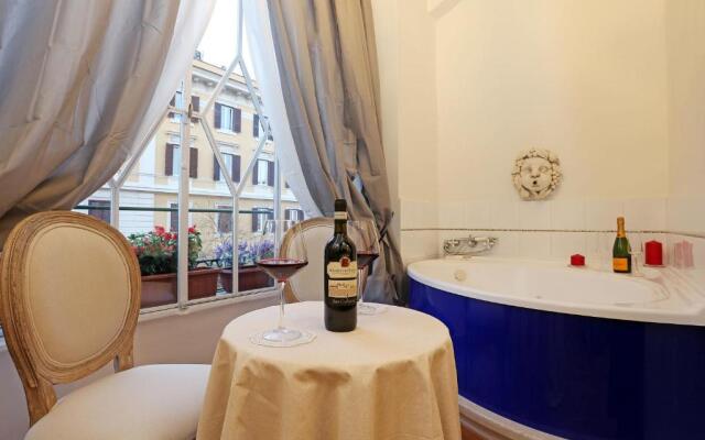 Grand Tour Rome Suites - Liberty Collection