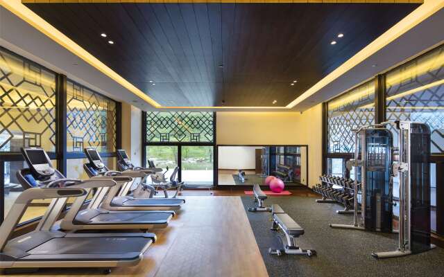Hilton Linzhi Resort