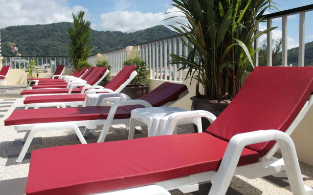 Patong Hemingway's Hotel