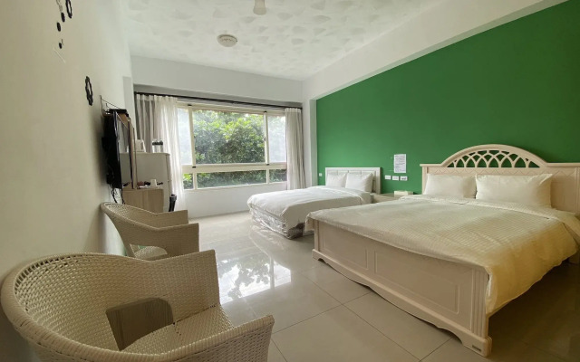 Mangyi Inn