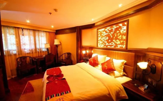 Lijiang Golden Path Hospitality
