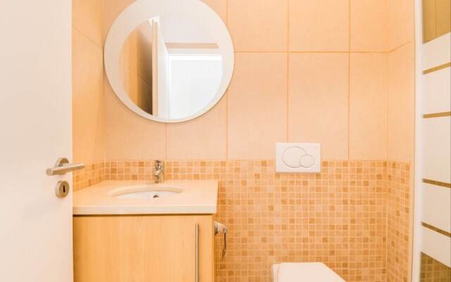 Akisol Tavira Paleto