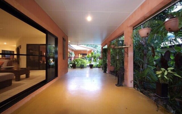 Hacienda Cooya Beach