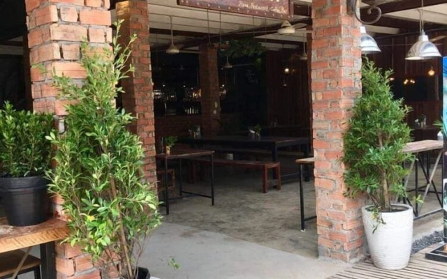 Blue Quay Hostel