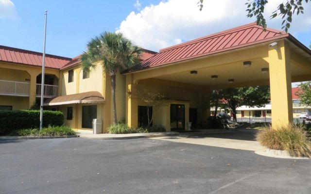 Fairview Inn and Suites