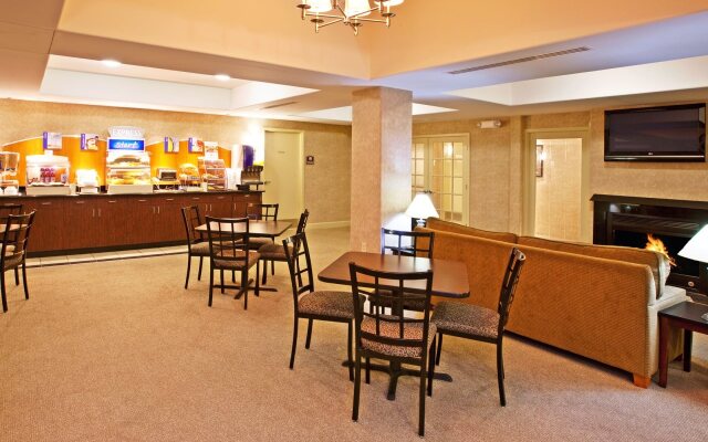 Holiday Inn Express Radcliff-Fort Knox by IHG