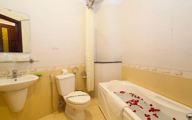 Luxury Hotel