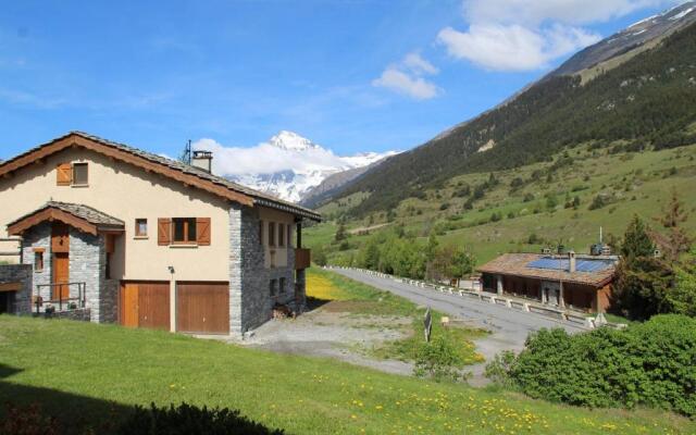 Studio Lanslevillard, 1 pièce, 3 personnes - FR-1-508-197