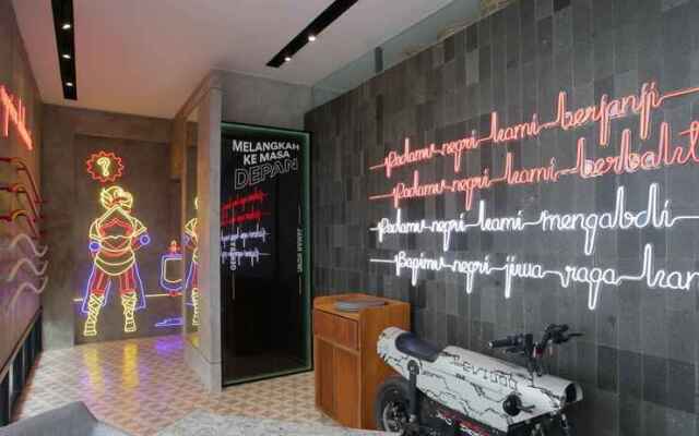Creative RestArt Hotel By Damn I love Indonesia