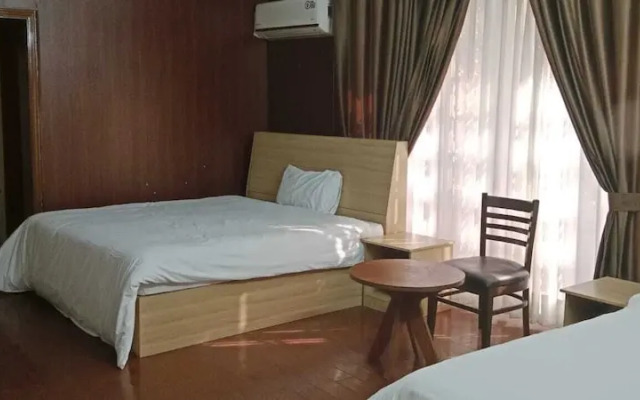 City Home Guest House F7