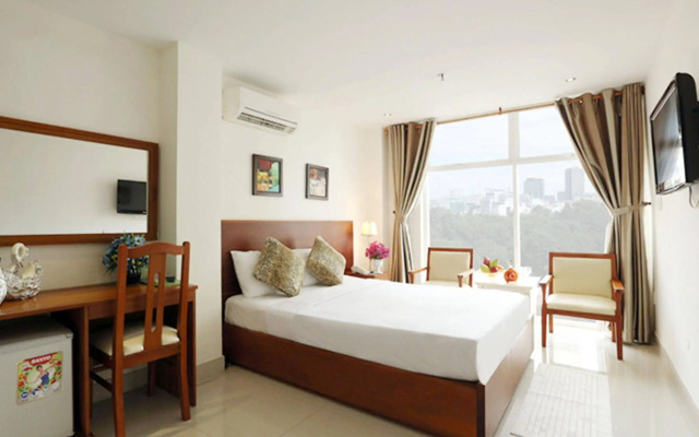 Thanh Long Tan Hotel