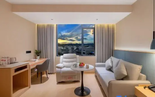 Seaman Hotel (Guangnan Lianhu Park Branch)