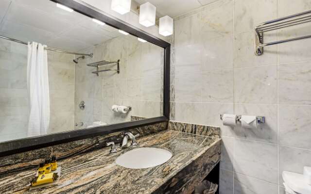 Best Western Plus Newark Airport West