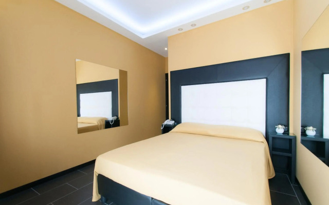 Fly Boutique Hotel