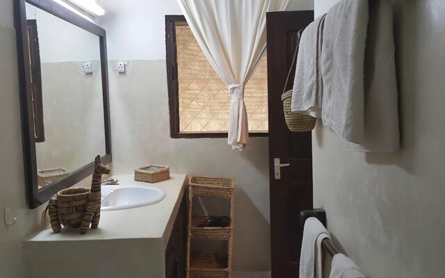 Luna House Malindi