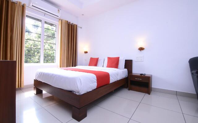 OYO 11374 Hotel Pearl View Residency