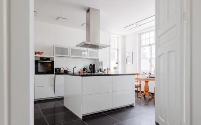 First Wohnen GmbH