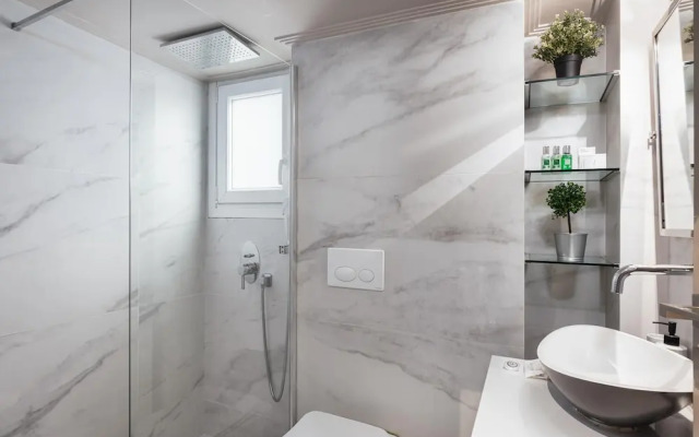 Glyfada Aurora Elegant Apartment