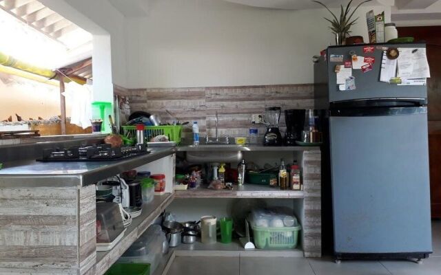 Hostal Backpackers Villa Karejo