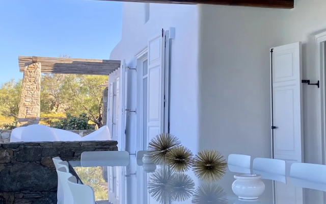 Villa Alessandra - Near Ornos Beach