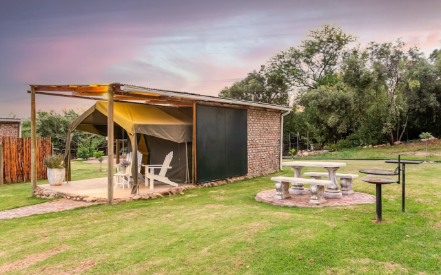 Schoemanshoek Glamping & Self Catering