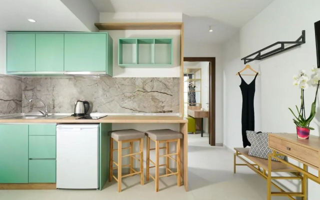 Miracle Suites by Klisma beach