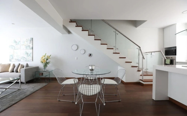 Lujoso y moderno duplex con terraza en Miraflores