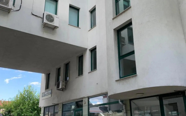 Minimalist Apartment