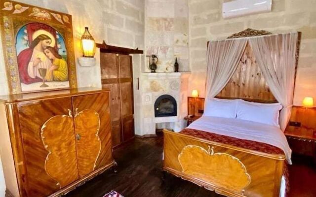 Yohannes Stone Cappadocia