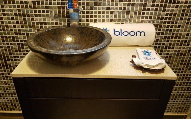 BLOOM Exclusive Boutique B&B - Adults Only
