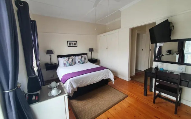 River Road Guest House