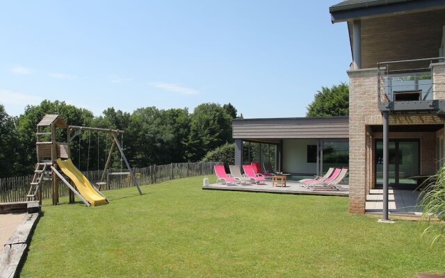 Modern Villa with Indoor Pool & Hot Tub in Malmedy